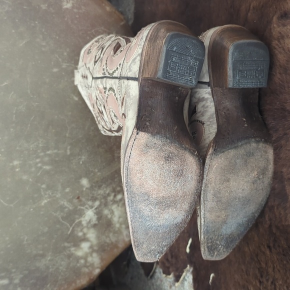 CORRAL AB084 "Sadler" ivory leather bronze cross cowgirl boot snip toe sz 9.5 - Picture 14 of 16
